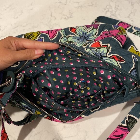 Vera Bradley Carson Falling Flowers quilted crossbody shoulder adjustable bag - Picture 13 of 16